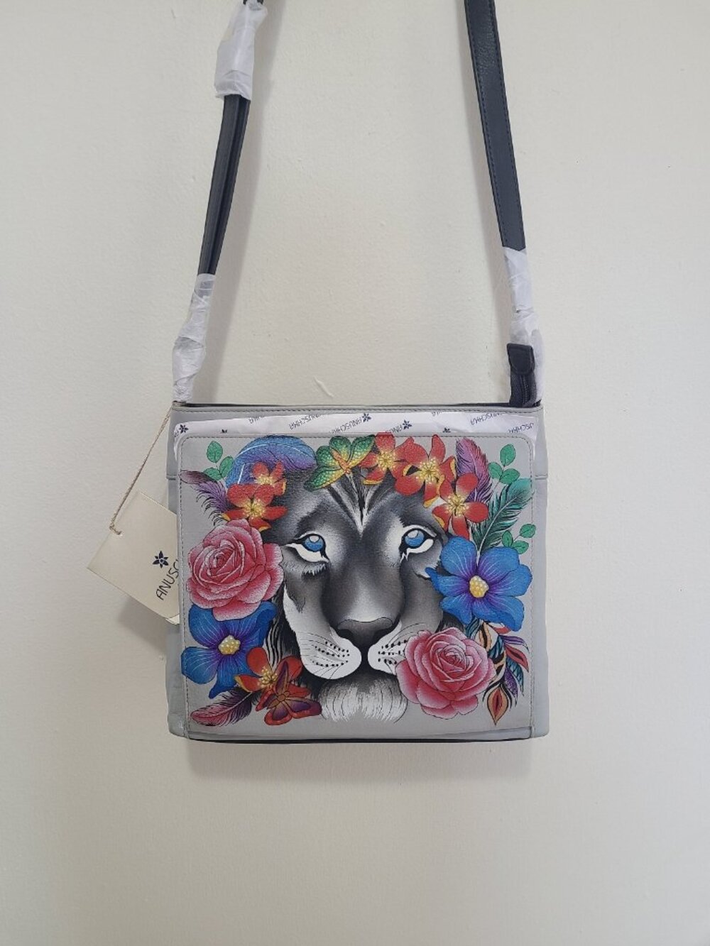 NWT Anuschka Lion Magic Leather Crossbody Organizer